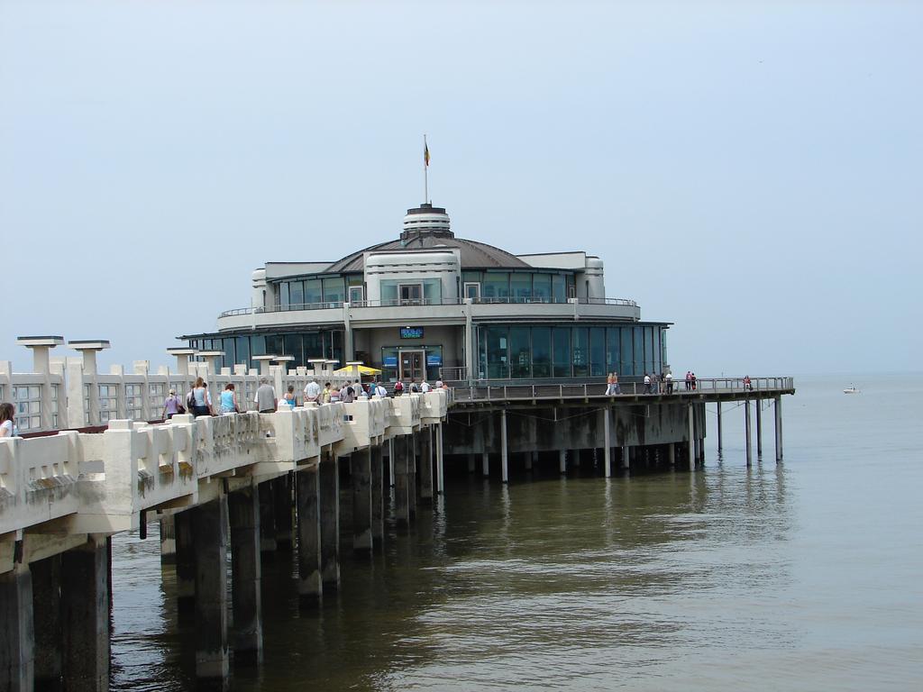Studio With Seaview Blankenberge Quarto foto